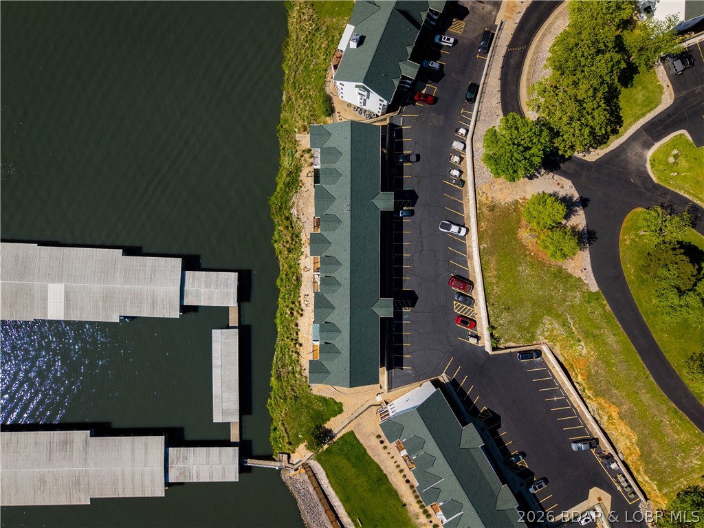 Park Place On The Lake - Residential