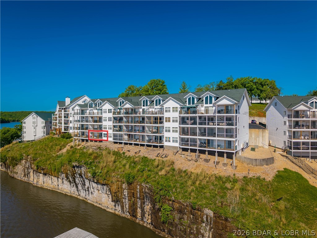 Park Place On The Lake - Residential