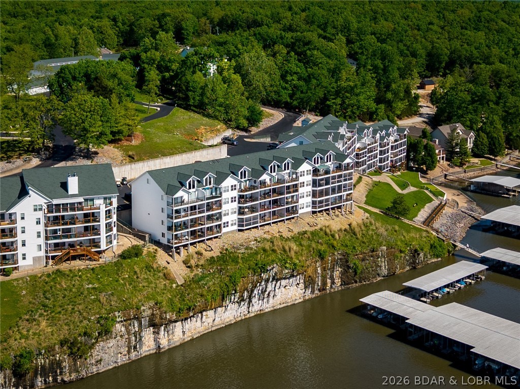 Park Place On The Lake - Residential