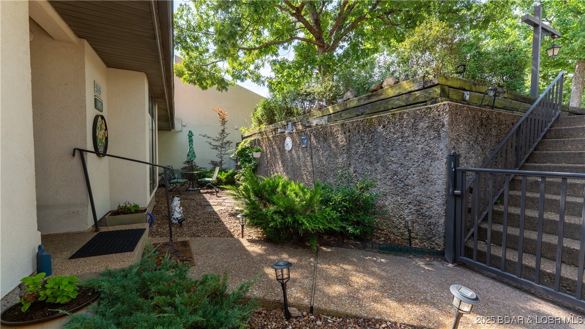 Lake Ozark, Missouri 65049, United States, 3 Bedrooms Bedrooms, ,2 BathroomsBathrooms,Residential,Active,163594