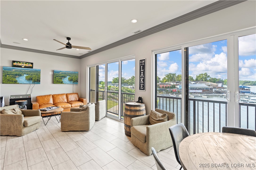 The Hamptons Condominium - Residential