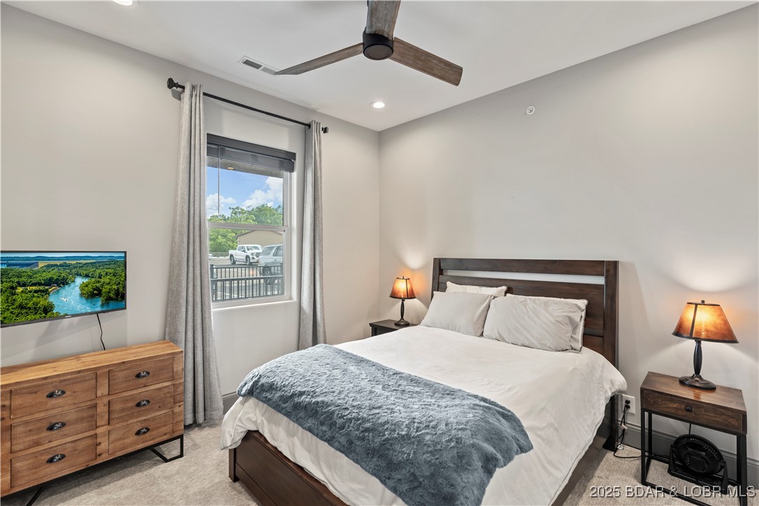 The Hamptons Condominium - Residential