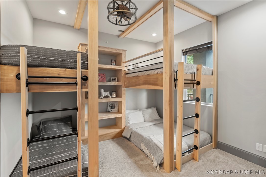 The Hamptons Condominium - Residential