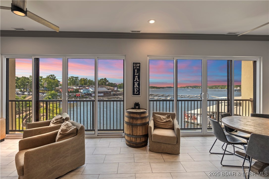 The Hamptons Condominium - Residential