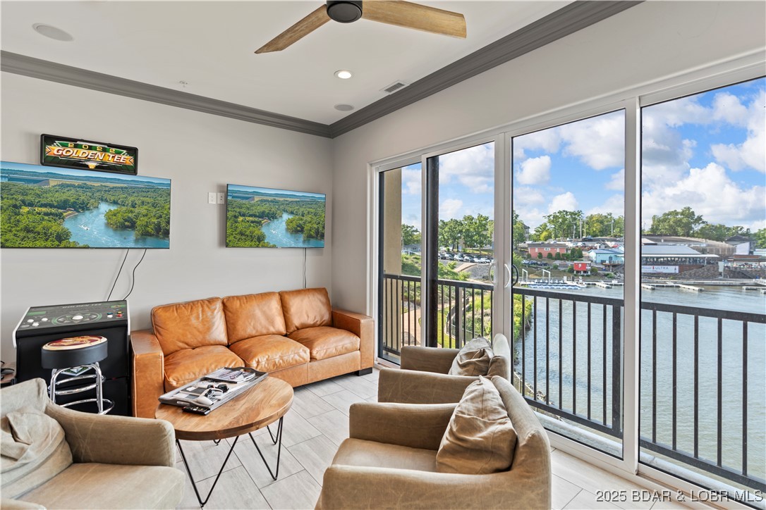 The Hamptons Condominium - Residential