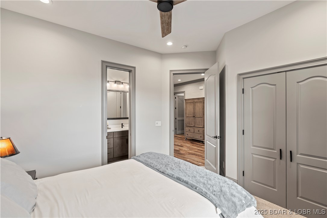 The Hamptons Condominium - Residential