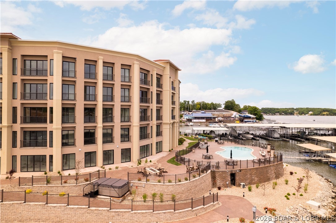 The Hamptons Condominium - Residential