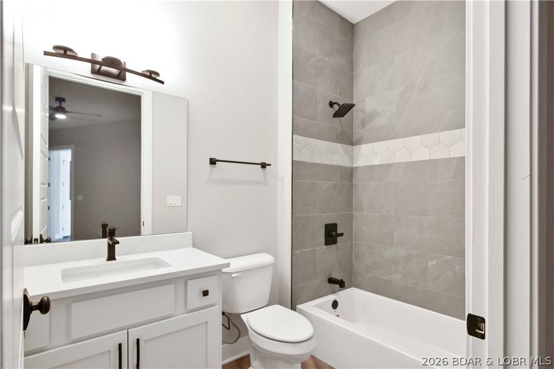 The Hamptons Condominium - Residential