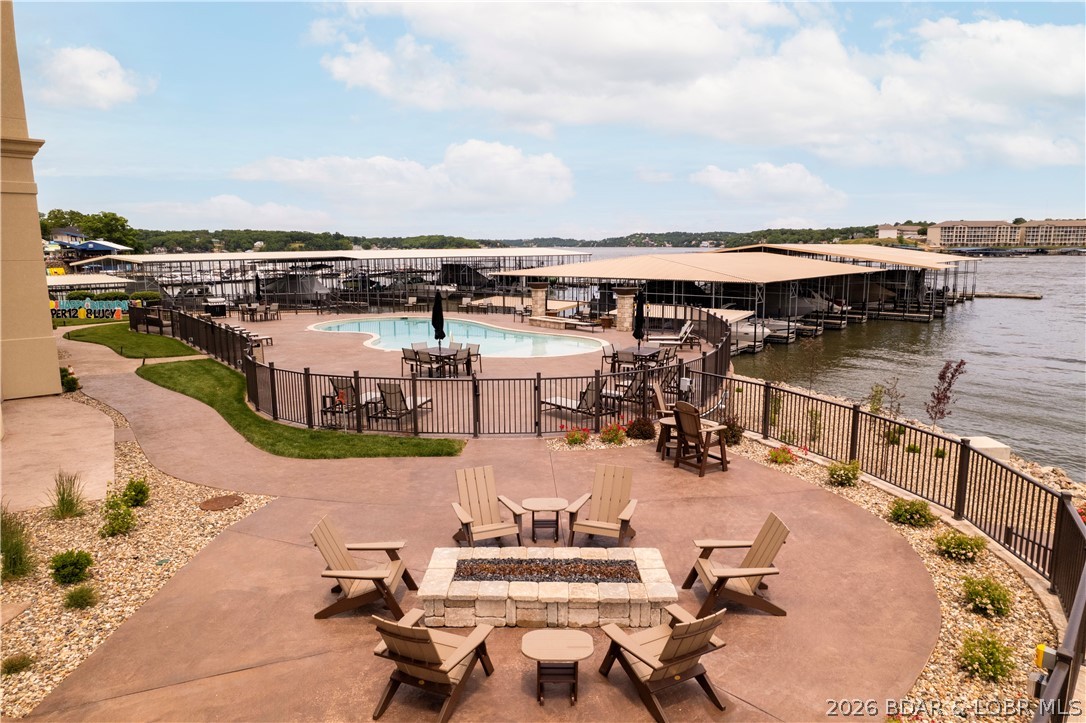 The Hamptons Condominium - Residential