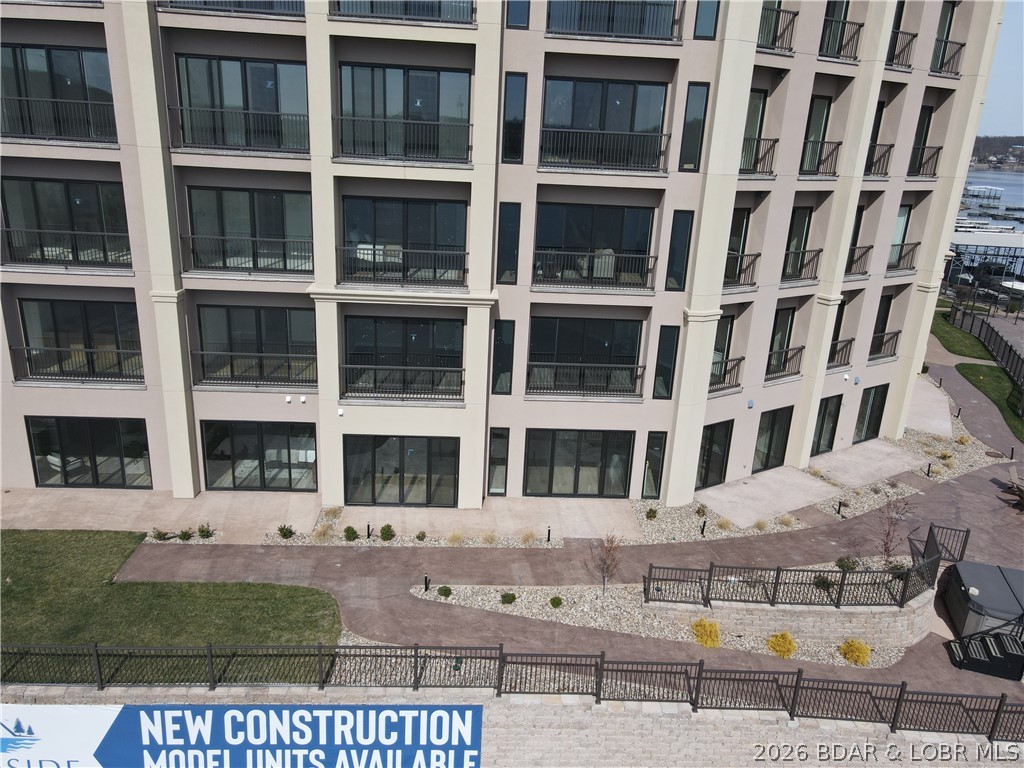 The Hamptons Condominium - Residential