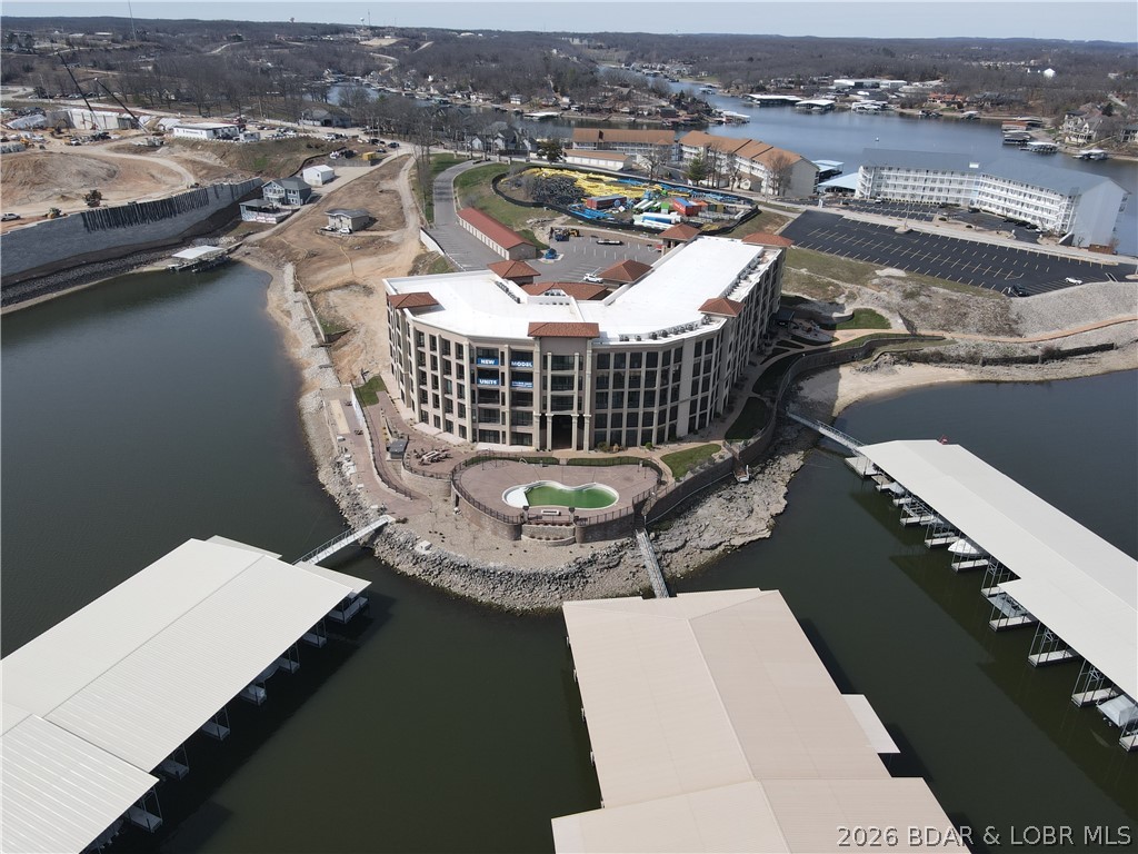 The Hamptons Condominium - Residential