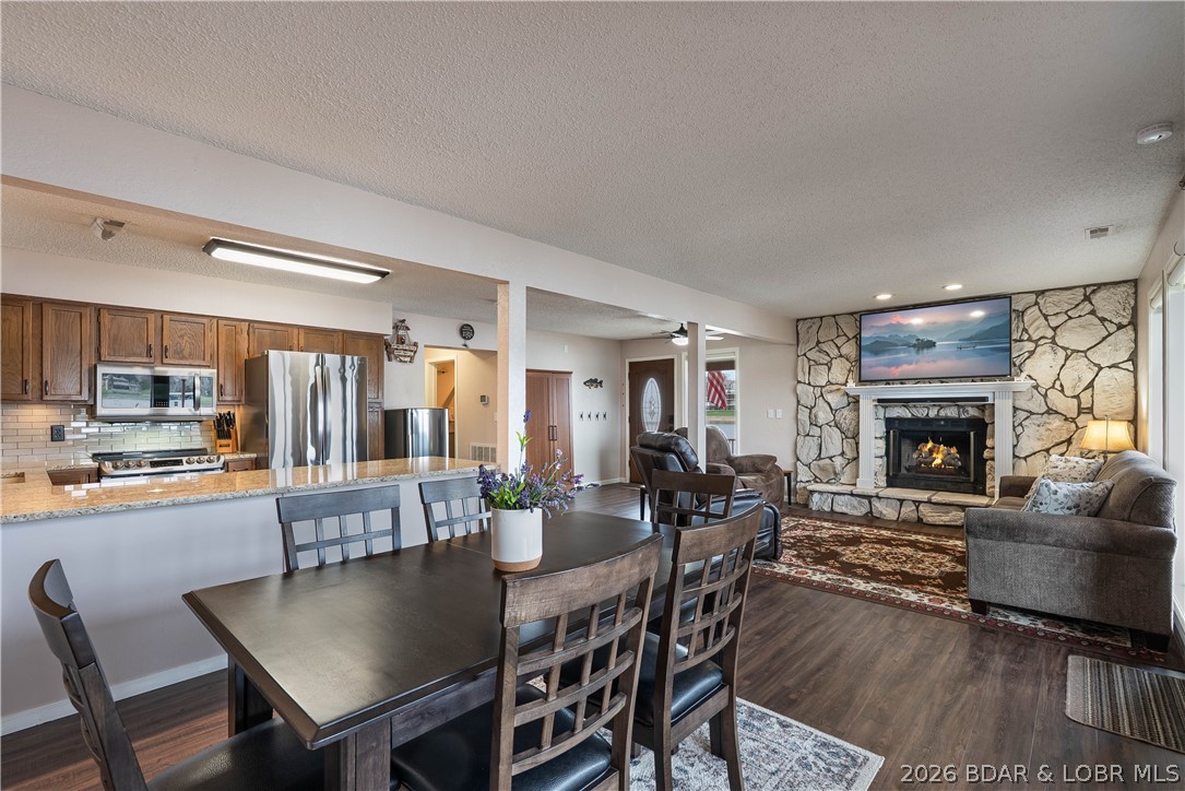 Lake Valley Condominiums - Residential