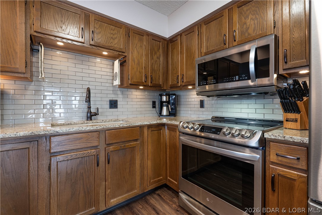 Lake Valley Condominiums - Residential