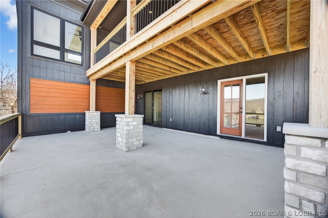 Arrowridge Shores - Residential