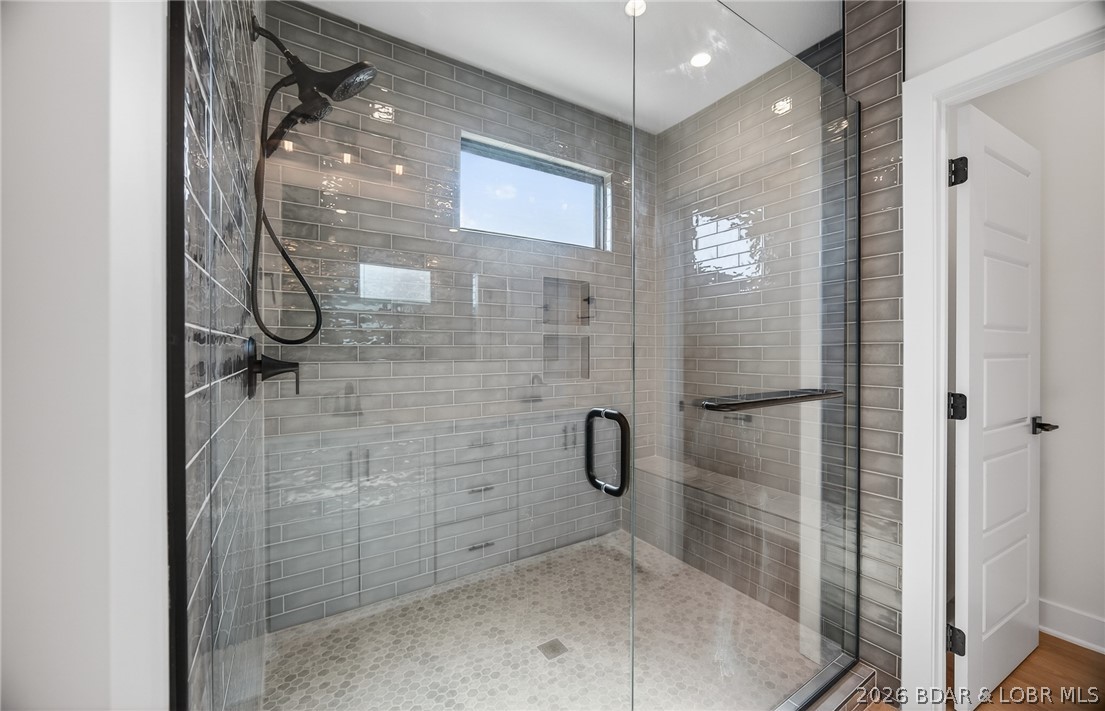 Arrowridge Shores - Residential