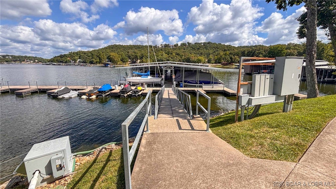 Country Club Cove - Residential