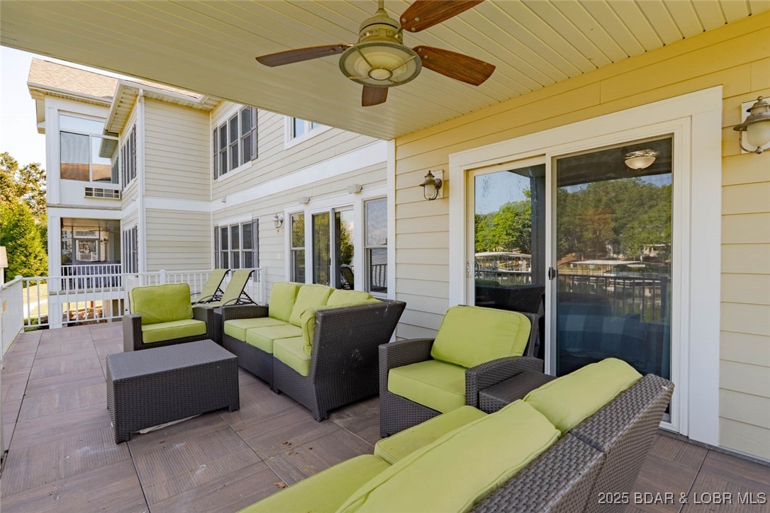 Country Club Cove - Residential