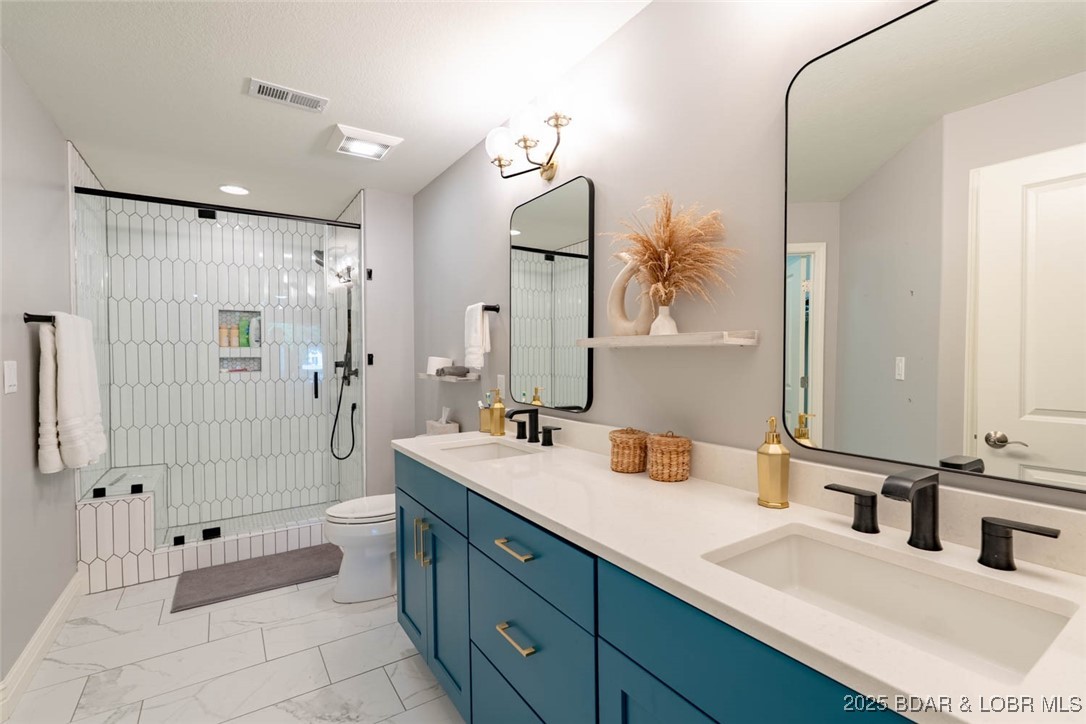 Country Club Cove - Residential