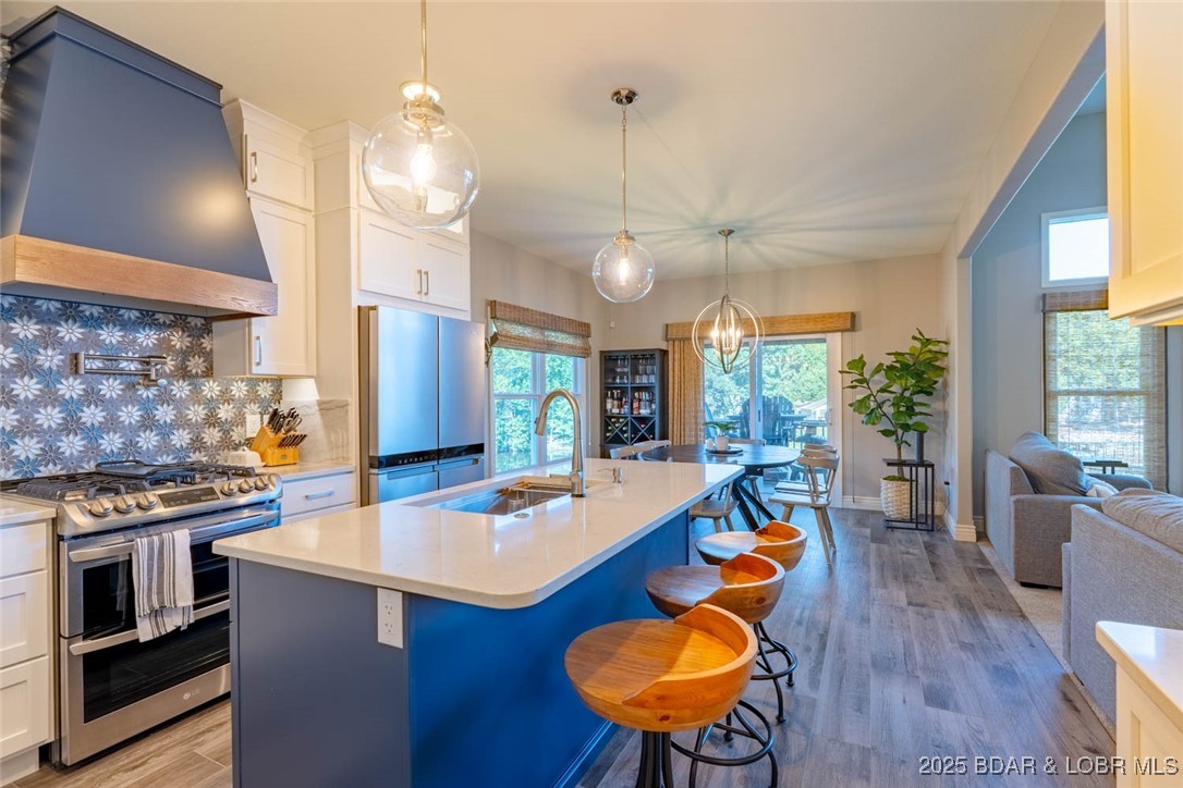 Country Club Cove - Residential