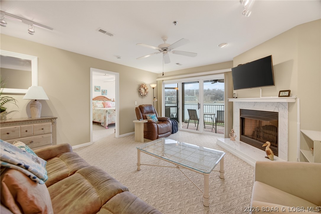 Cedar Glen Condominium - Residential