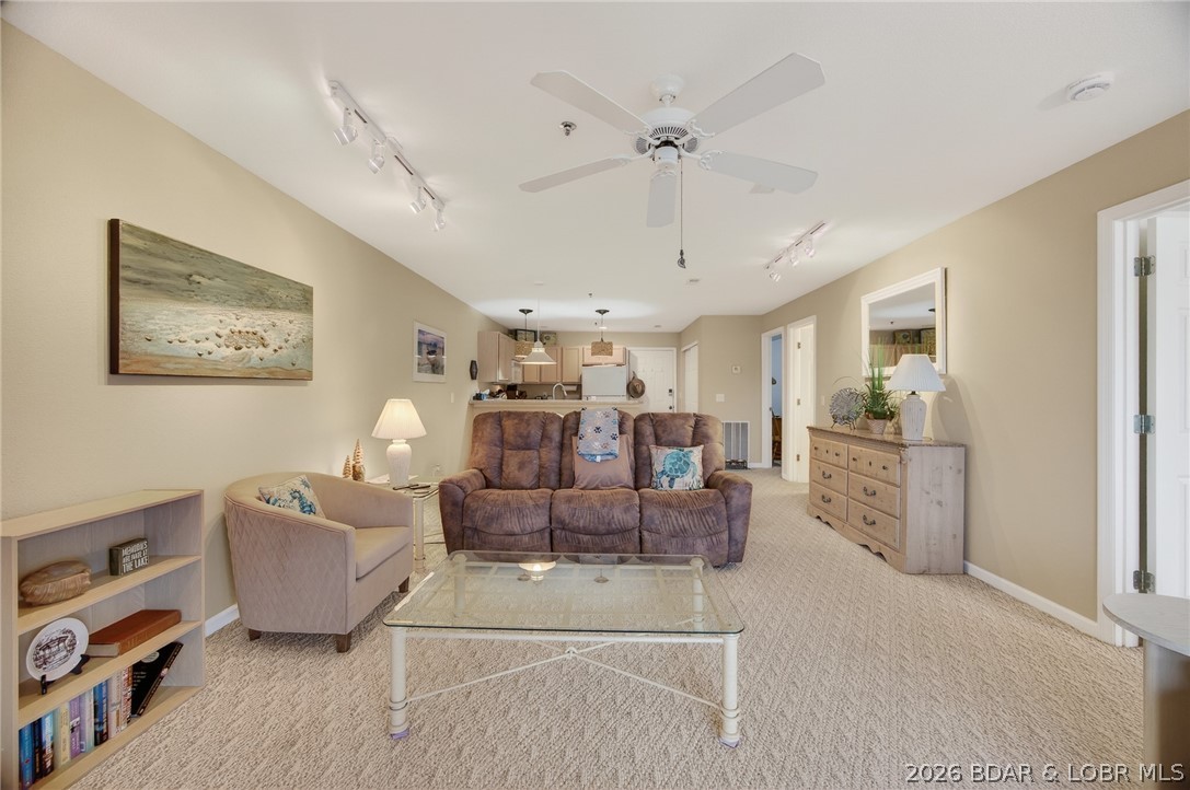 Cedar Glen Condominium - Residential