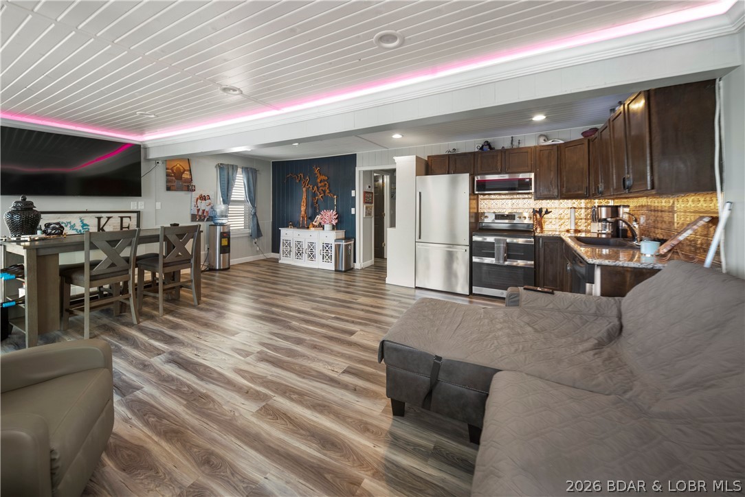 Butlers Point - Residential