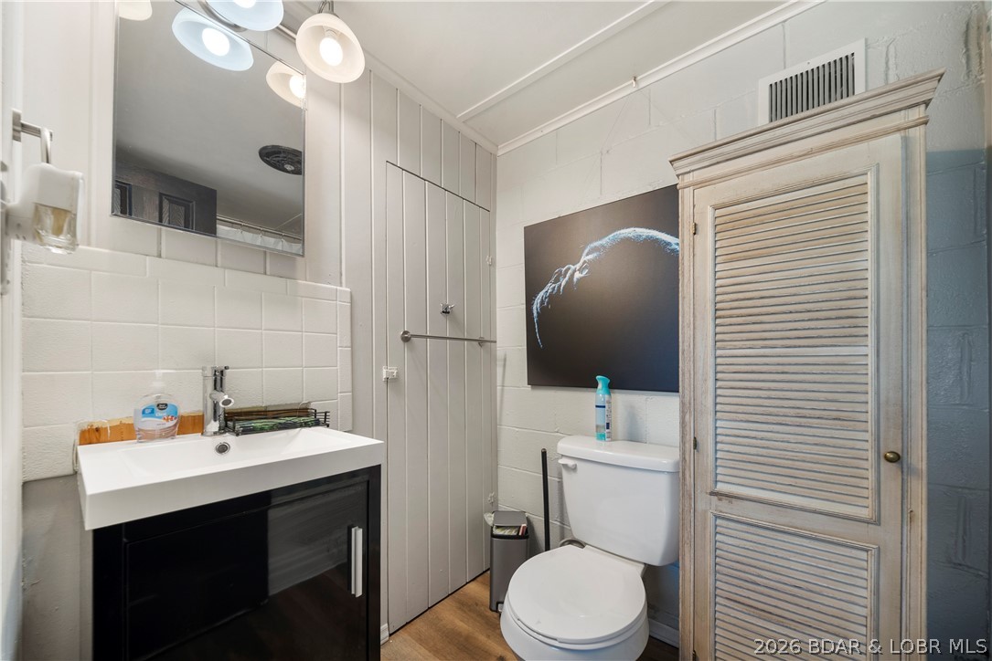 Butlers Point - Residential