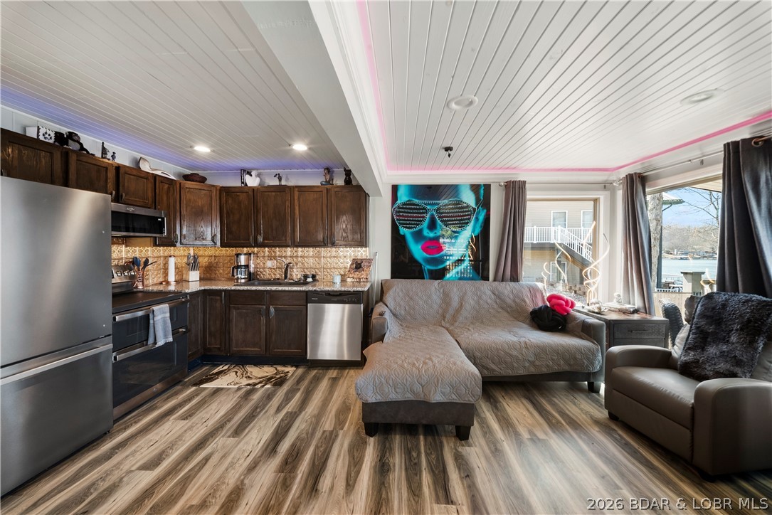 Butlers Point - Residential