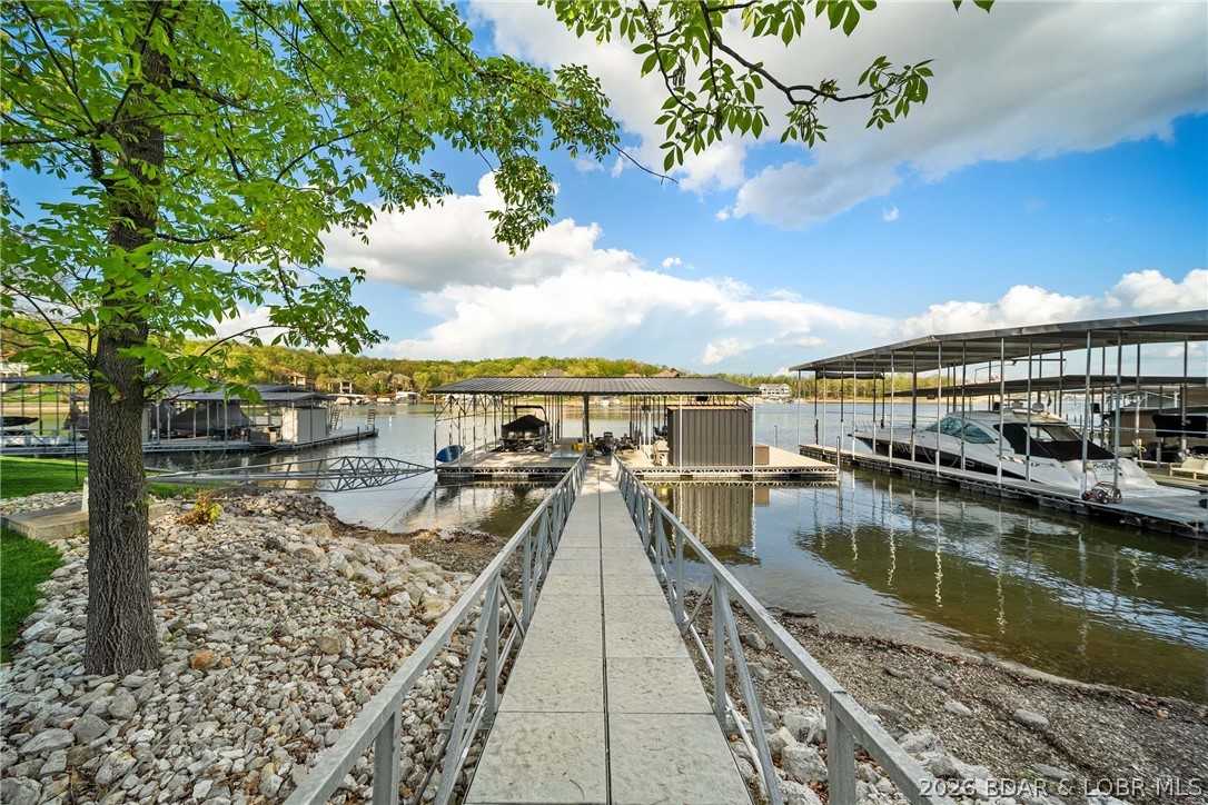 Forestridge Village At Shawnee - Residential