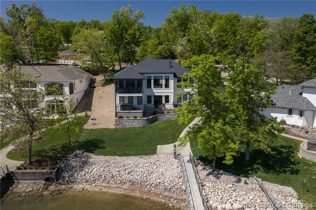 Forestridge Village At Shawnee - Residential