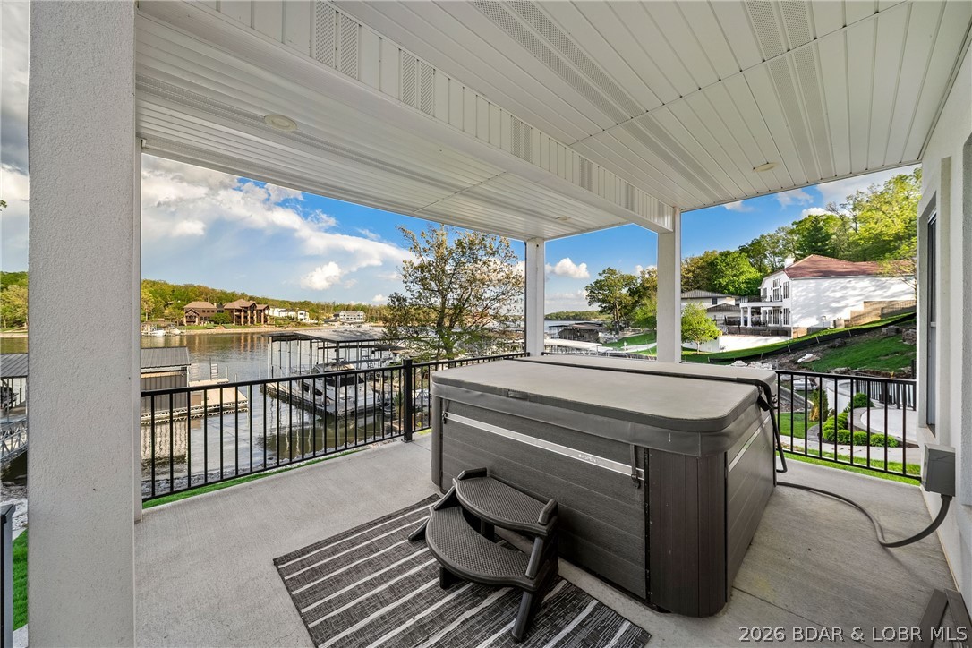 Forestridge Village At Shawnee - Residential