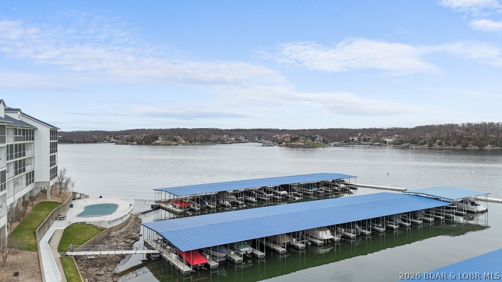 Stoneledge Condominium - Residential