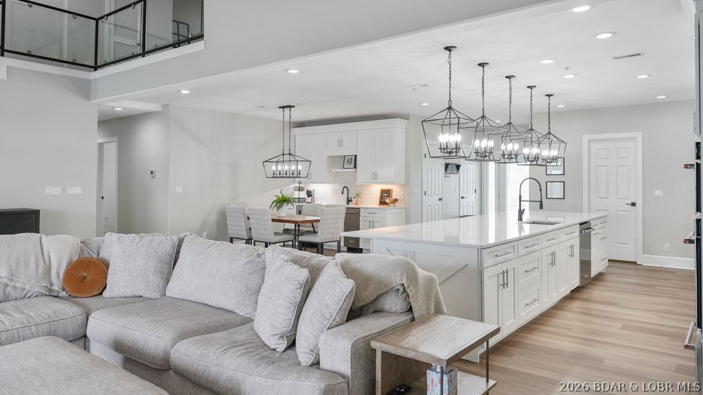 Stoneledge Condominium - Residential