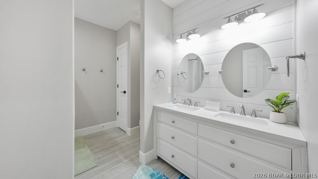 Stoneledge Condominium - Residential