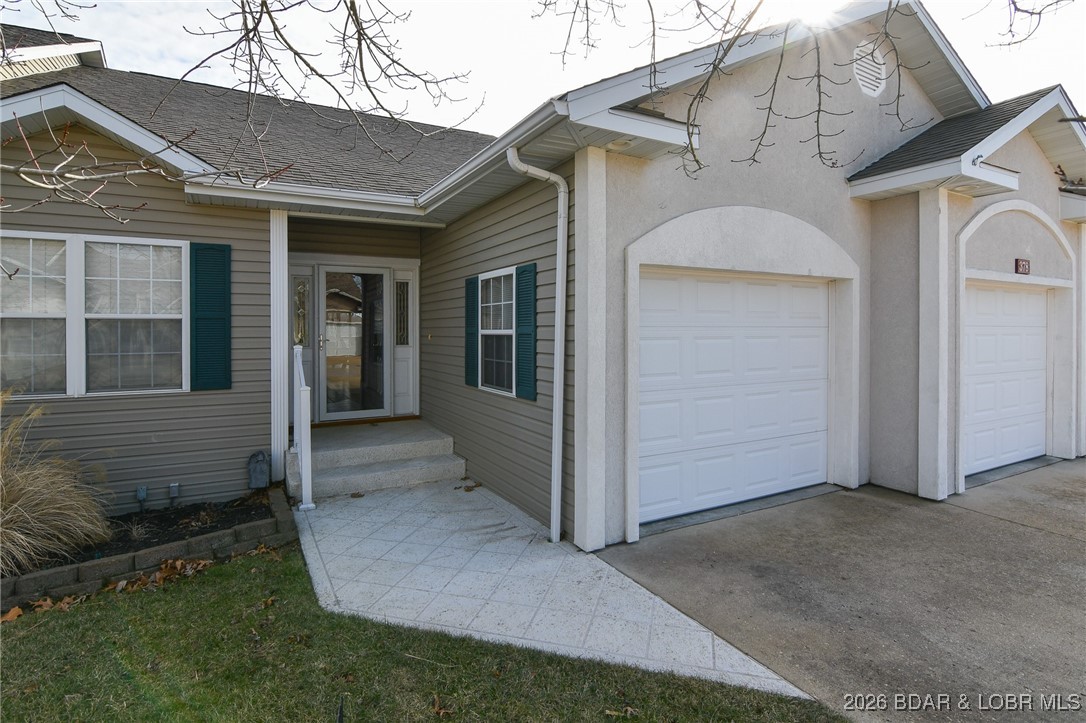 Villas At Grandview - Residential