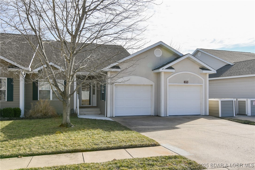 Villas At Grandview - Residential