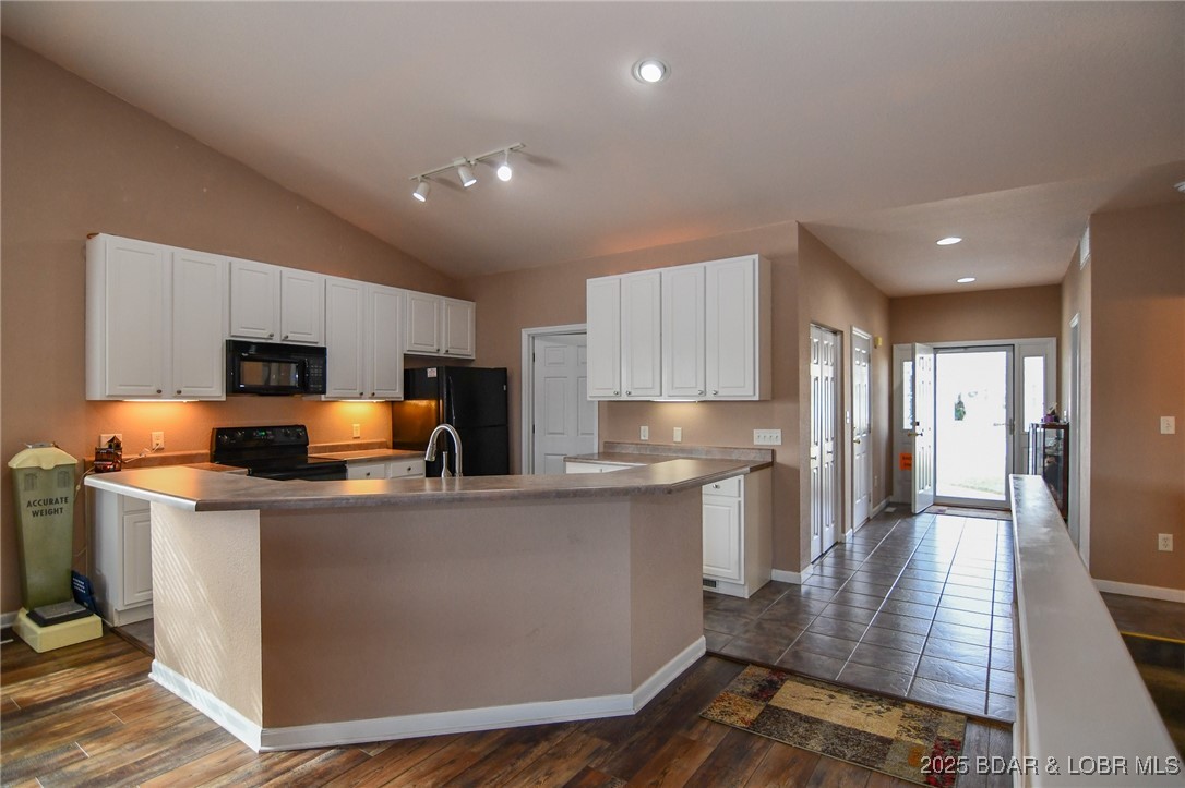 Villas At Grandview - Residential