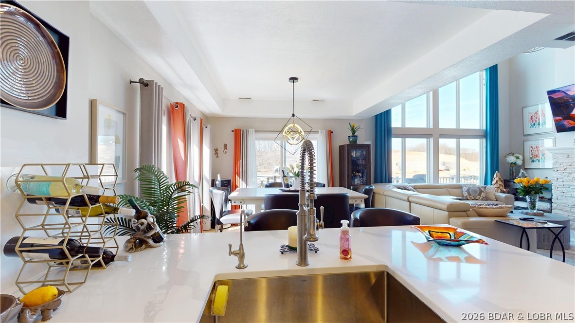 Shawnee Bend No. 5 - Residential