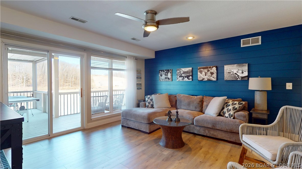 Shawnee Bend No. 5 - Residential