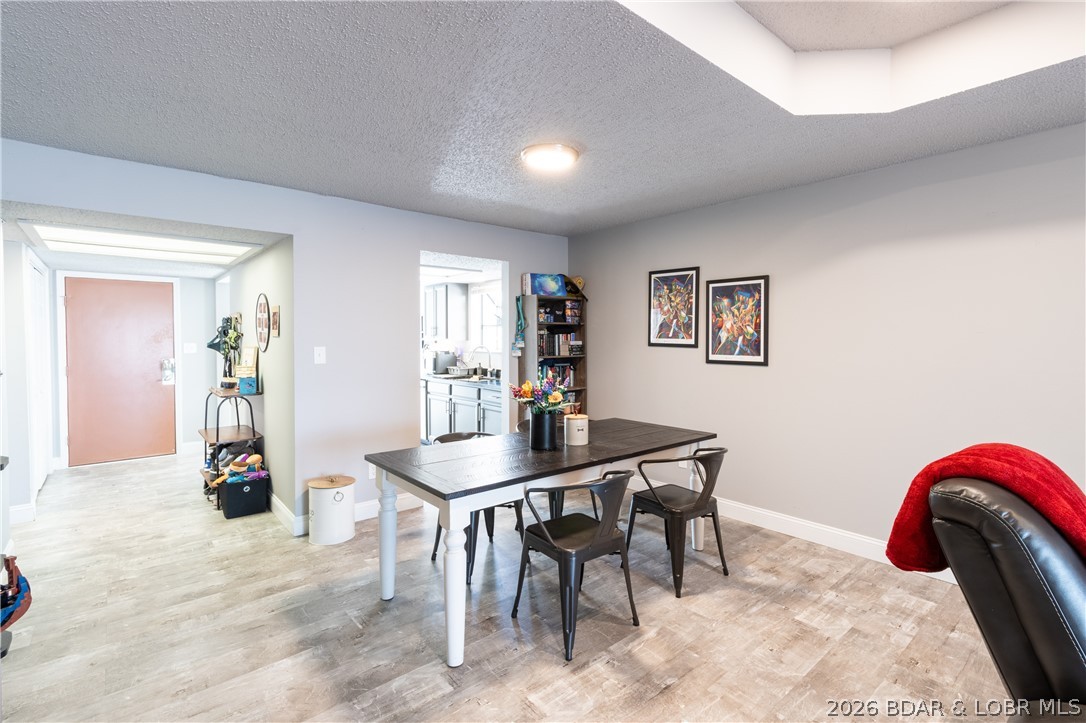 Four Seasons Racqt-Cntry Club - Residential