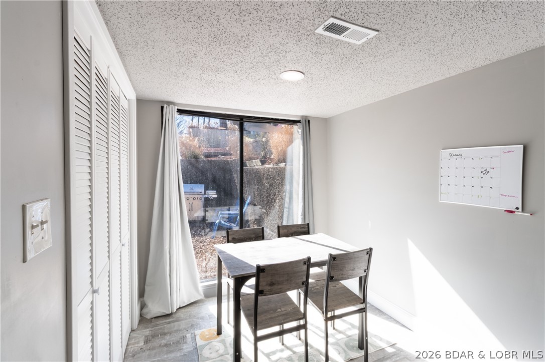 Four Seasons Racqt-Cntry Club - Residential