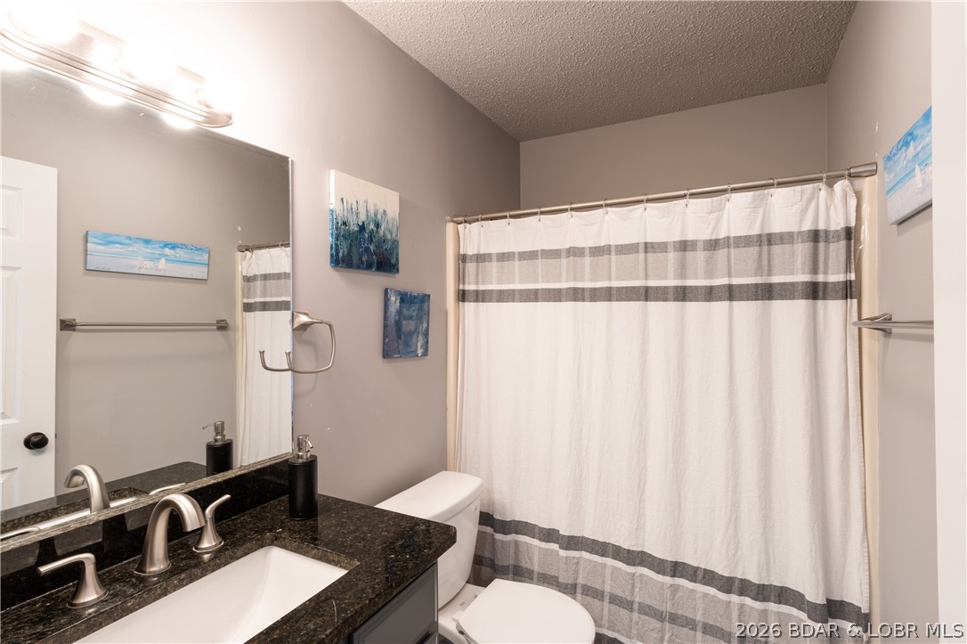 Four Seasons Racqt-Cntry Club - Residential