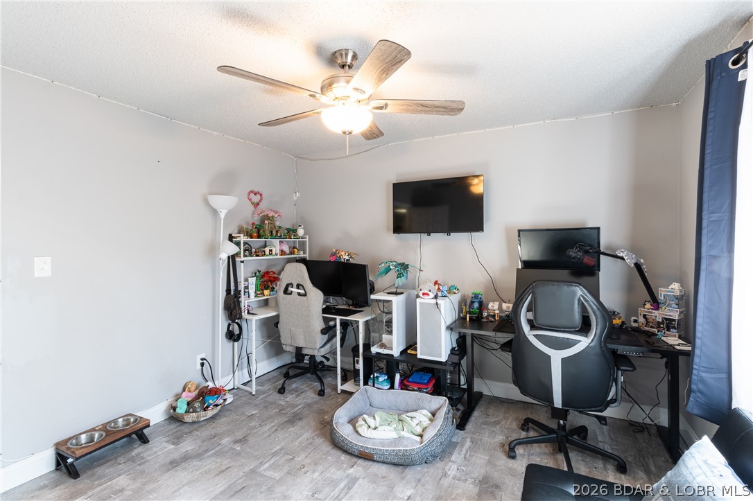 Four Seasons Racqt-Cntry Club - Residential