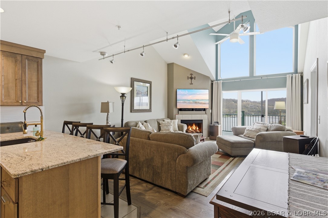 Cedar Heights Condominium - Residential