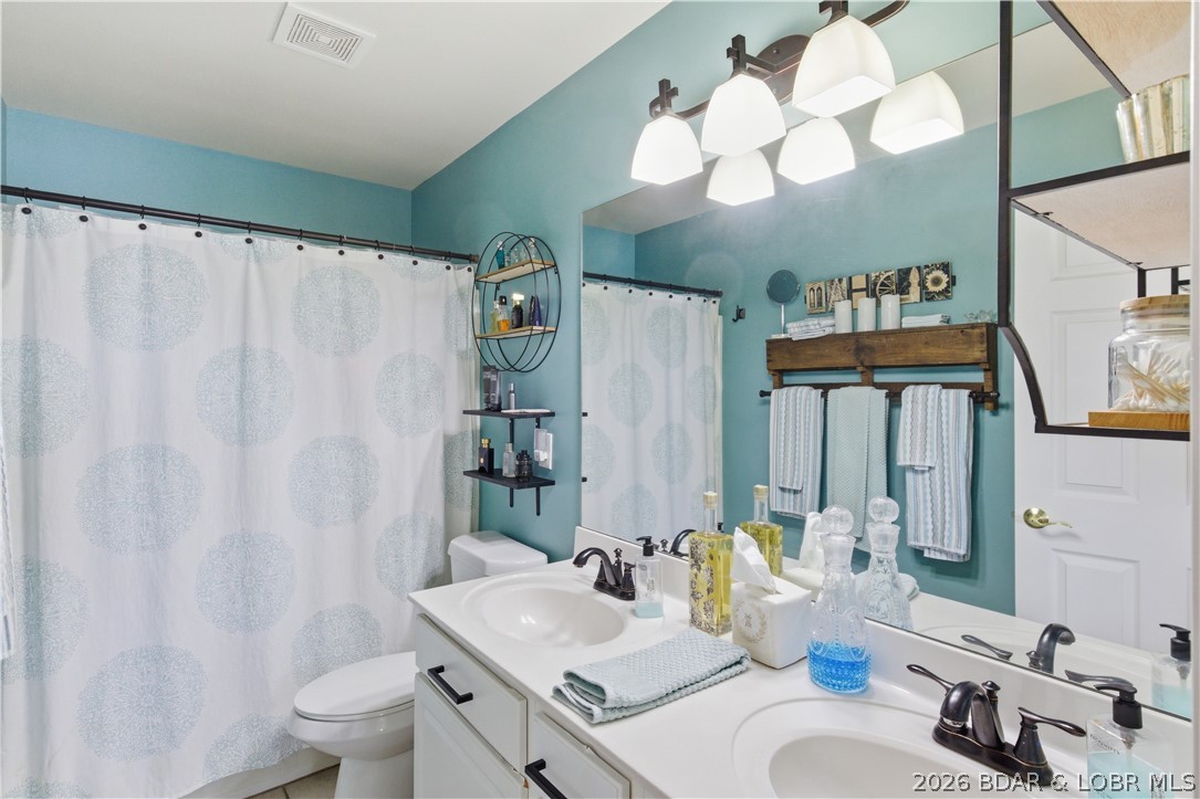 Cedar Heights Condominium - Residential