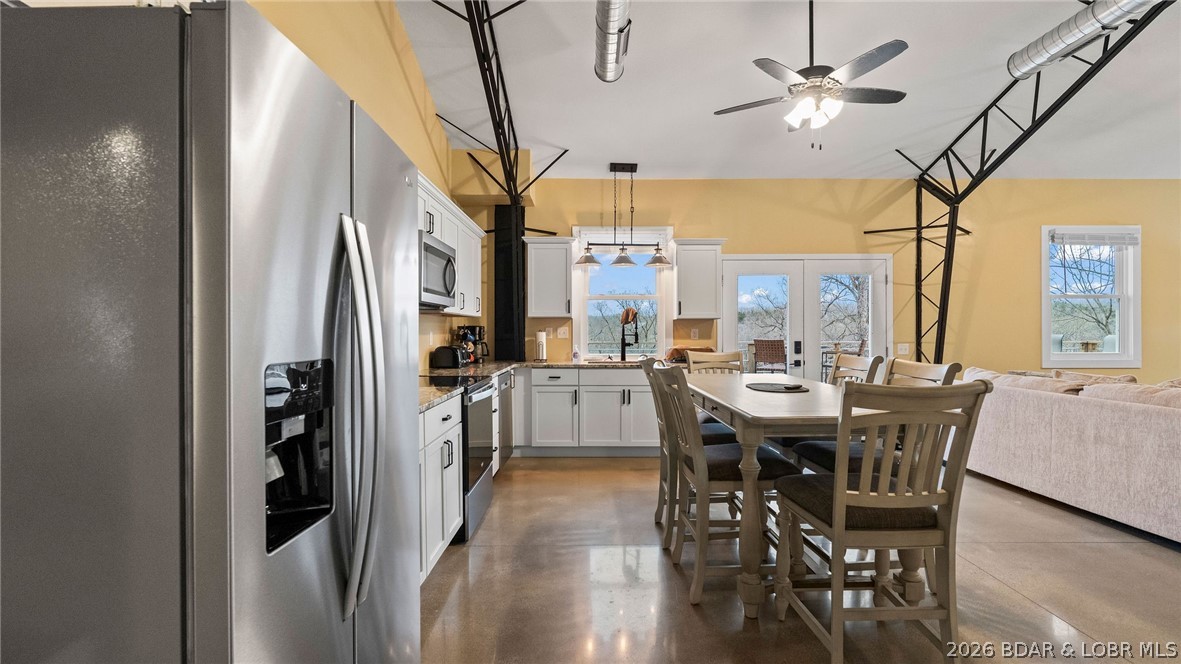 Admirals Point - Residential