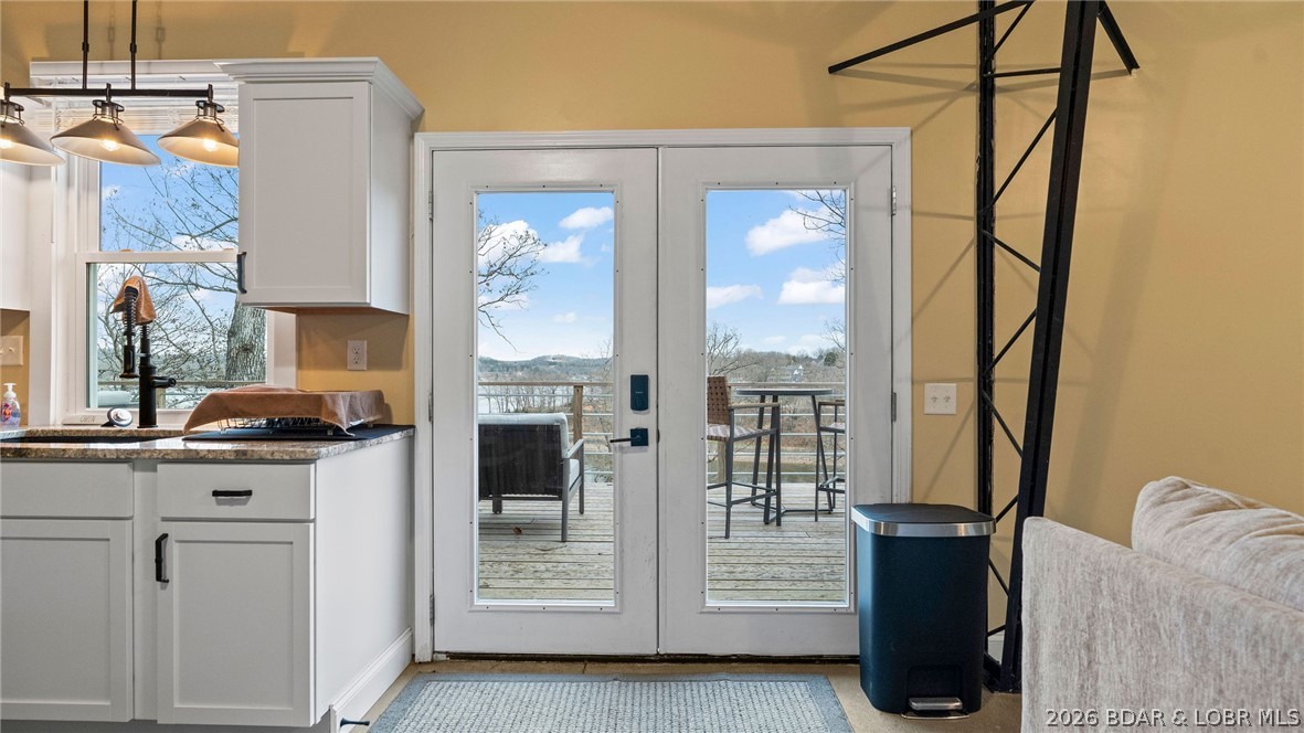 Admirals Point - Residential