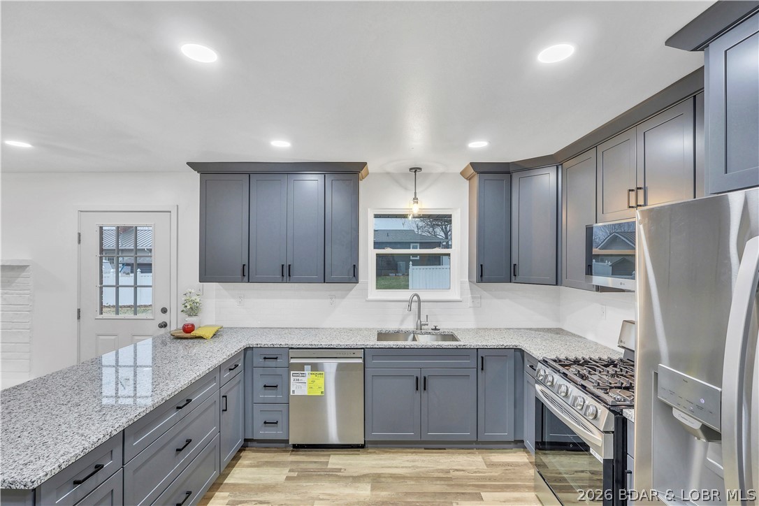 El Donna - Residential