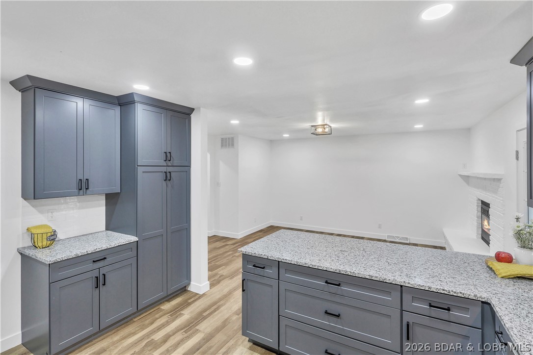 El Donna - Residential