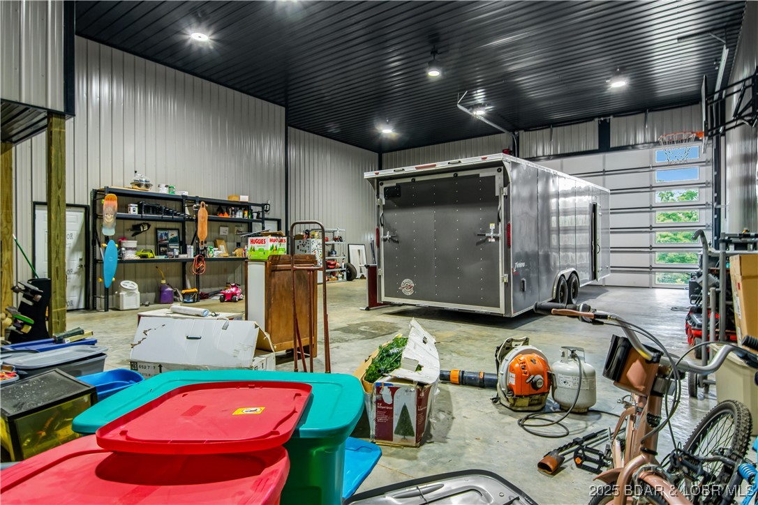 Linn Creek, Missouri 65052, United States, 4 Bedrooms Bedrooms, ,4 BathroomsBathrooms,Residential,Active,161250